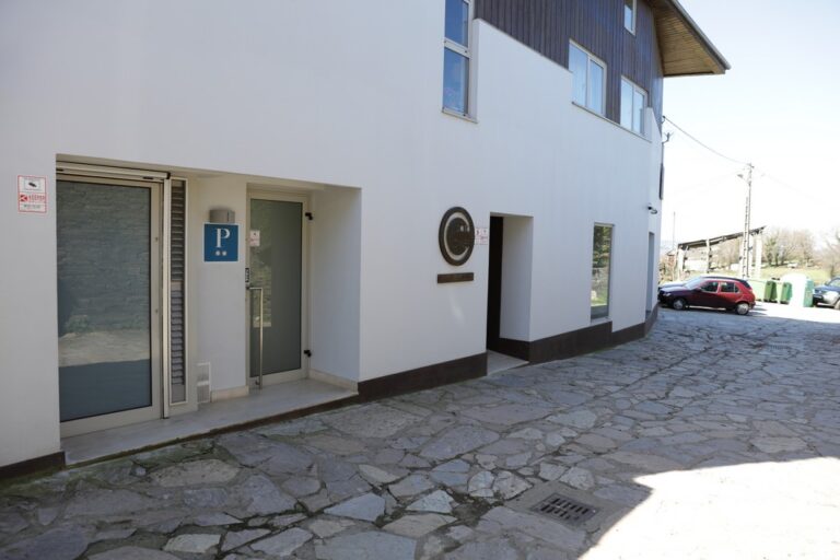 casa cines 17 1 768x512