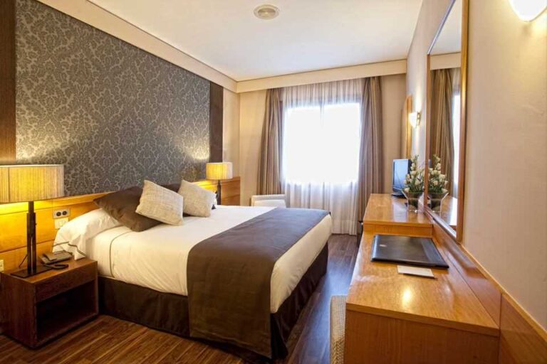 hotel alfonso ix sarria 6 web 768x512