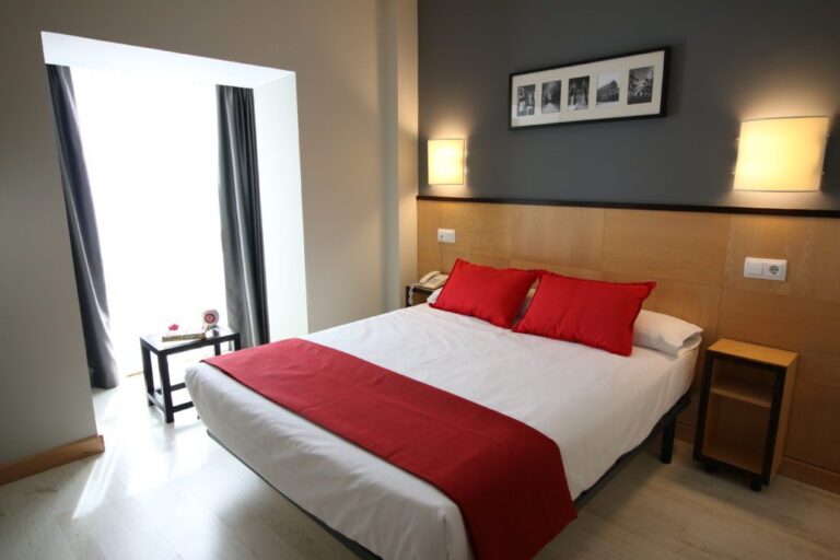 Hotel Entrearcos2 768x512