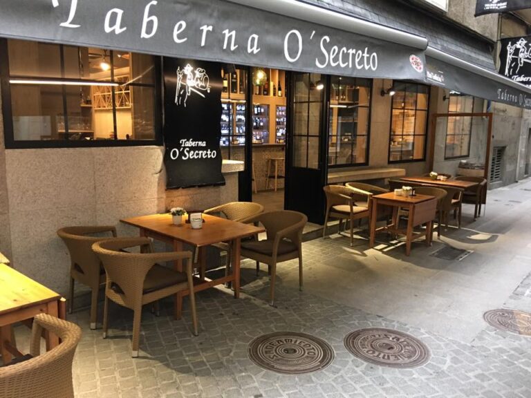 http://gusuguito.com/wp-content/uploads/2019/12/Taberna-OSecreto3.jpg