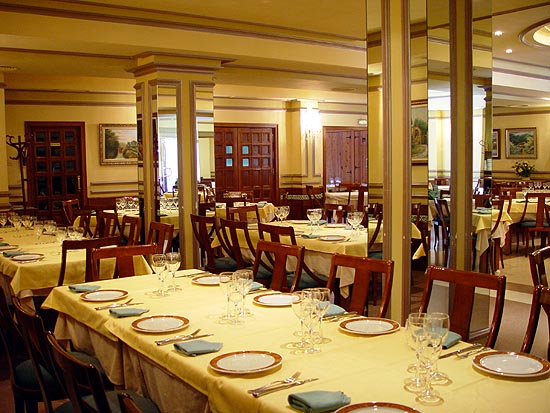 Restaurante Tiky3