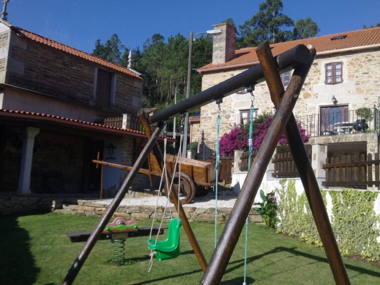http://gusuguito.com/wp-content/uploads/2020/01/Turismo-Rural-Casa-de-Verdes8.jpg
