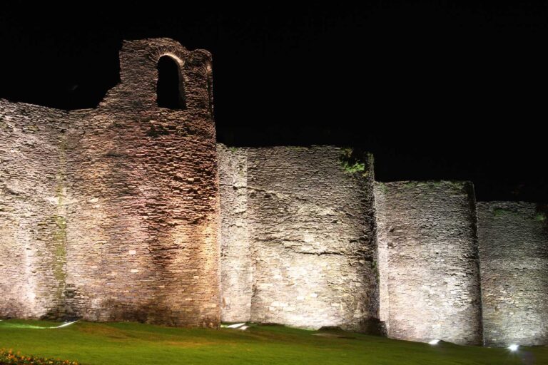 lugo muralla romana cabecera web 768x512