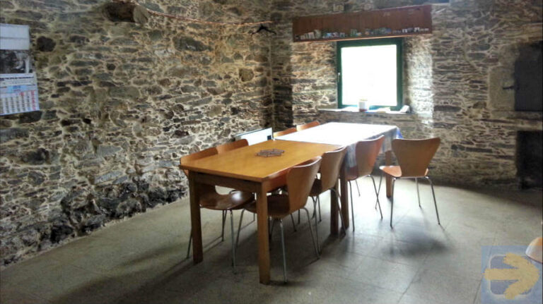 Albergue peregrinos Xunta de Galicia Hospital de Bruma Camino Ingles 02 768x431