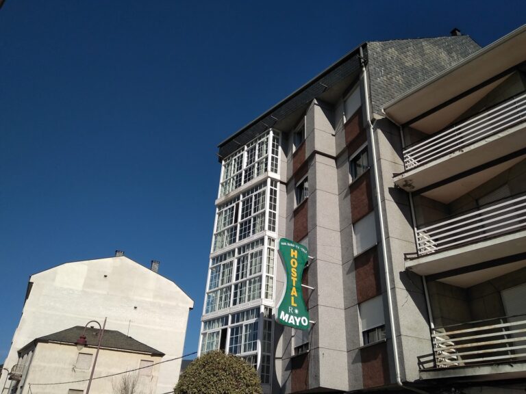 hostal mayo 8 768x576